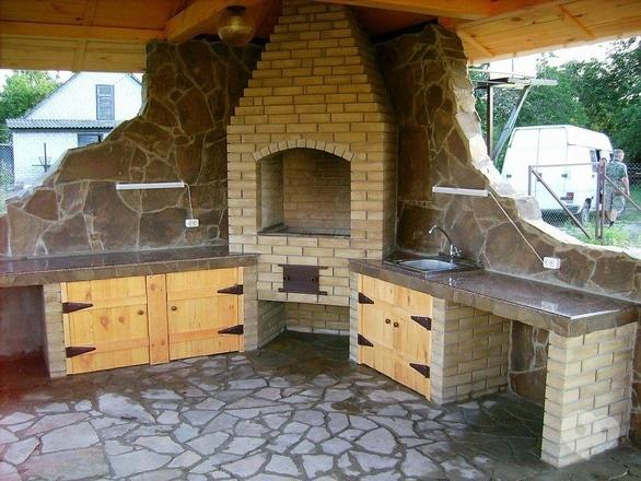 Besedka, комплексное строительство - Печь барбекю (с облицовкой), фото Besedka, комплексное строительство - Печь барбекю (с облицовкой)