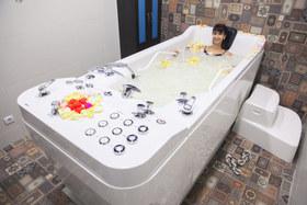 Фото 7 - Гидромассажная ванная с подводным массажным душем 