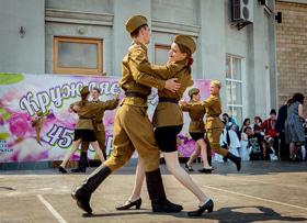Фото 29 - 'Кружляє весна 45-го року' – святкування Дня перемоги в Черкасах