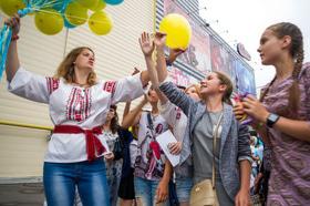 Фото 4 - День Незалежності. Черкаси 2016. Запуск патріотичних кульок