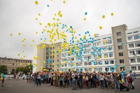 Фото 24 - День Незалежності. Черкаси 2016. Запуск патріотичних кульок