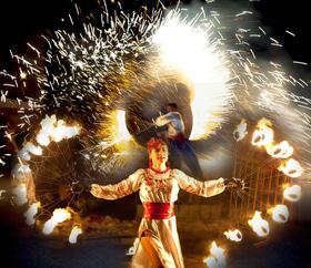 Фото 10 - Украинское огненное шоу 'Чарочка Вина'