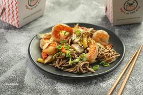 Фото 16 - Доставка китайської їжі 'Mops in the box'