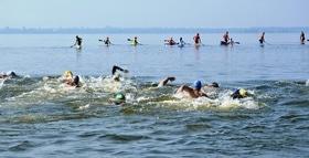 Стаття 'Міжнародний заплив через Дніпро відбувся в Черкасах '