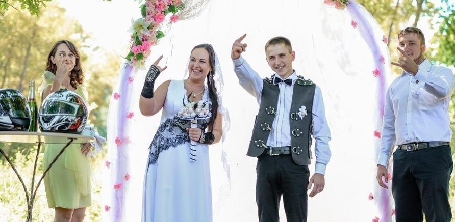 Фото 5 - Свадьба по-байкерски: маленький семейный фестиваль