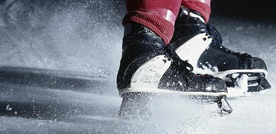 'Хоккейный клуб 'Черкассы': борьба за лед '
