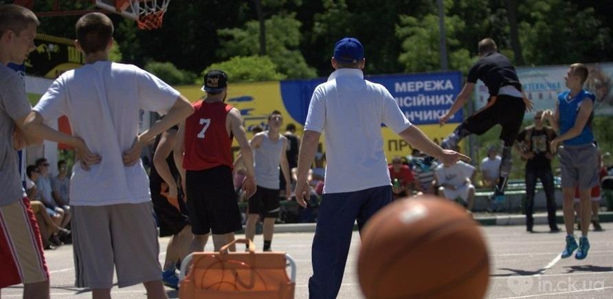 Фото 2 - Черкасский "Манифест улице" собрал лучших стритболистов Украины