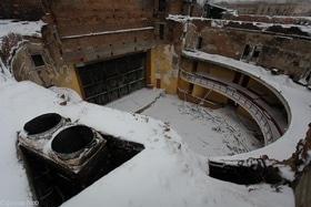Статья 'Черкасский областной театр все еще без крыши'