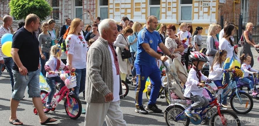 Фото 11 - В Черкассах состоялся праздничный парад детских колясок