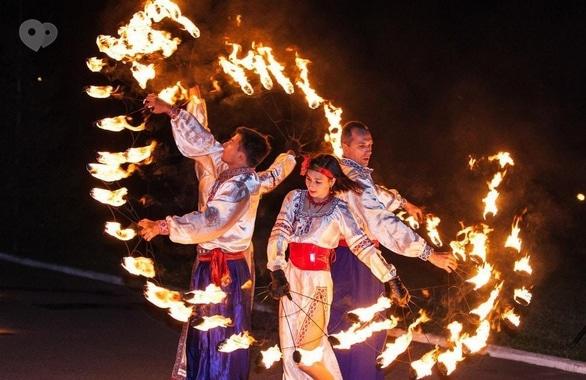 Фото 10 - Огненное шоу, пиротехническое шоу, великаны на ходулях Сварожичи