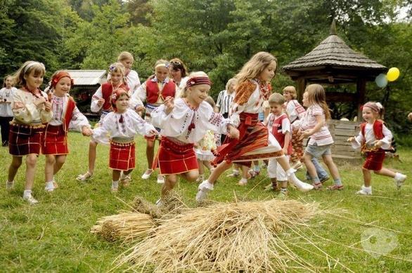 Для дітей - Вечірка 'Українці на святі' для дітей від ресторану Forest