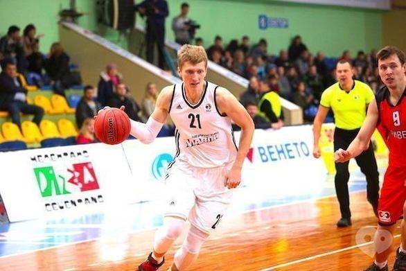 Черкаські Мавпи - Чумаков та Девіс – найпродуктивніші гравці 'Мавп' на екваторі регулярного чемпіонату