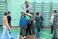 Фільм'Стейсі Девіс та Максим Мірошніченко провели майстер-клас гімназистам' - фото 2