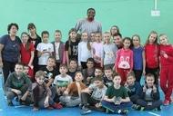 Фільм'Стейсі Девіс та Максим Мірошніченко провели майстер-клас гімназистам' - фото 4