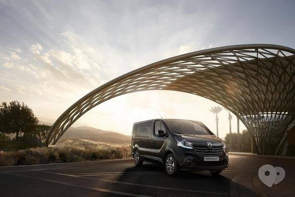 Автоцентр на 30 лет Победы 7/2 - RENAULT TRAFIC SPACECLASS  на Красной дорожке Каннского фестиваля