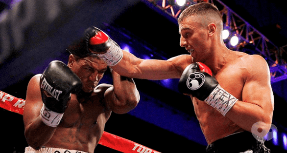 Фильм - 'Интер' покажет прямую трансляцию боя украинца Александра Гвоздика против Крейга Бейкера