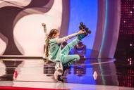 Фильм'Monatik закружит участников шоу "Круче всех"' - кадр 2