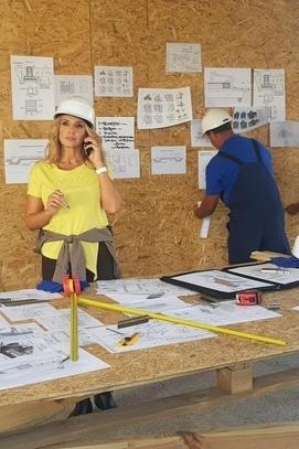 Фильм - 'Время строить': дом мечты для многодетной семьи, которая живет на улице и готовит еду на костре