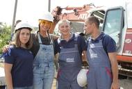 Фильм'Оксана Марченко построила дом для пятерых детей, которые чуть не сгорели в пожаре' - кадр 2