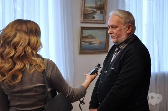 Навчання - Зустріч з художником Олегом Чижиковим