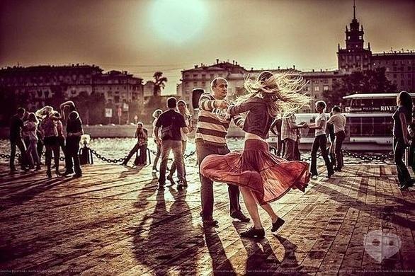 Вечеринка - Танцевальная вечеринка на 'Крещатик-Сити'