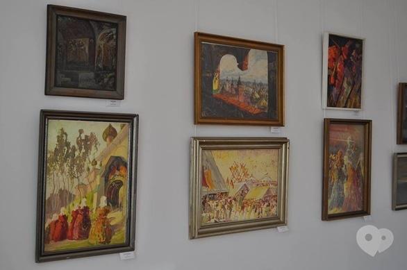 Выставка - Творческая встреча 'Магия красок': художник Георгий Космиади