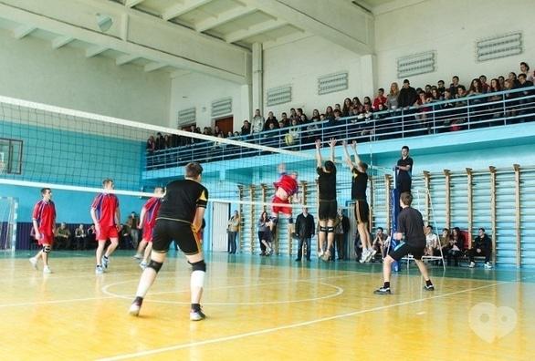 Спорт, відпочинок - Чемпіонат міста з волейболу серед чоловіків