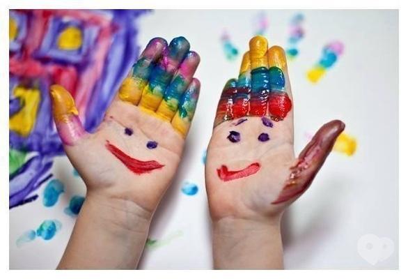 Навчання - Майстер-клас для найменших 'Малювання пальчиками'