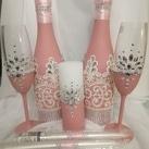 Весільний набір зі стразами – шампанське, бокали, свічки в рожевому кольорі
