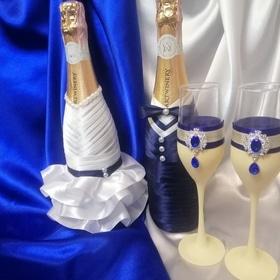 Свадебный набор со стразами – шампанское, бокалы, свечи в розовом цвете