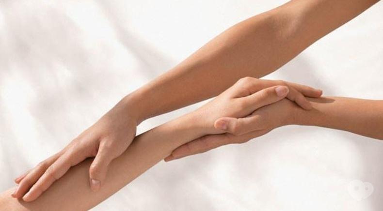 Академія здоров'я, оздоровчий центр - Лікувальний масаж верхніх кінцівок