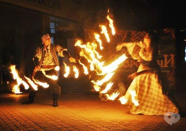 Фото 4 - Сварожичи, огненное шоу, пиротехническое шоу, великаны на ходулях - Огненно-пиротехническое шоу "Пираты" (3 актера)