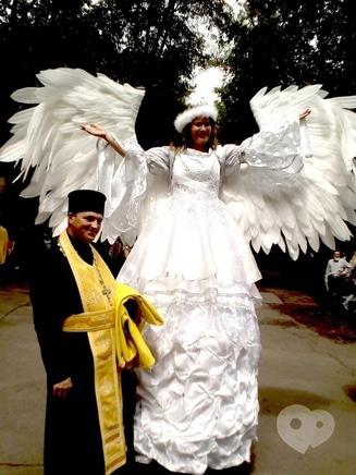 Фото 2 - Сварожичи, огненное шоу, пиротехническое шоу, великаны на ходулях - Ходулисты ангелы для фотосессии и церемонии бракосочетания