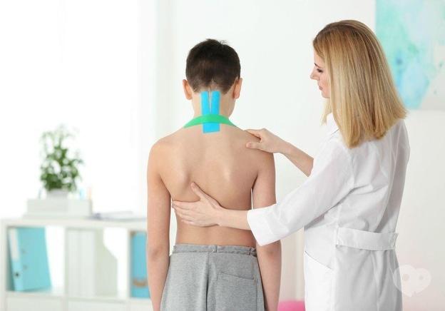 MEDГрація, ортопедичний реабілітаційний центр для дітей та підлітків - Накладення кінезіотейпу (в залежності від сегменту тіла та суглобу)