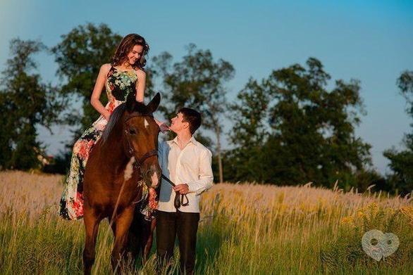 Акція – Прогулянка на конях для закоханих за спеціальною ціною від "Кентаврик"