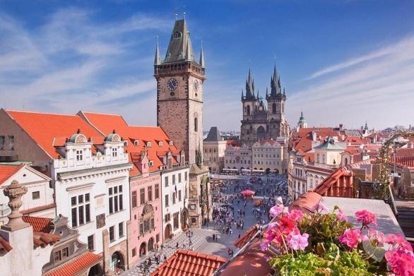 Акция - Тур "Пражское дежавю + Вена… ко дню 8 Марта" от "Мандрівник"