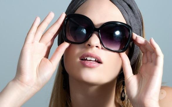 Акция - Скидка на все солнцезащитные очки от салона оптики "Зір"